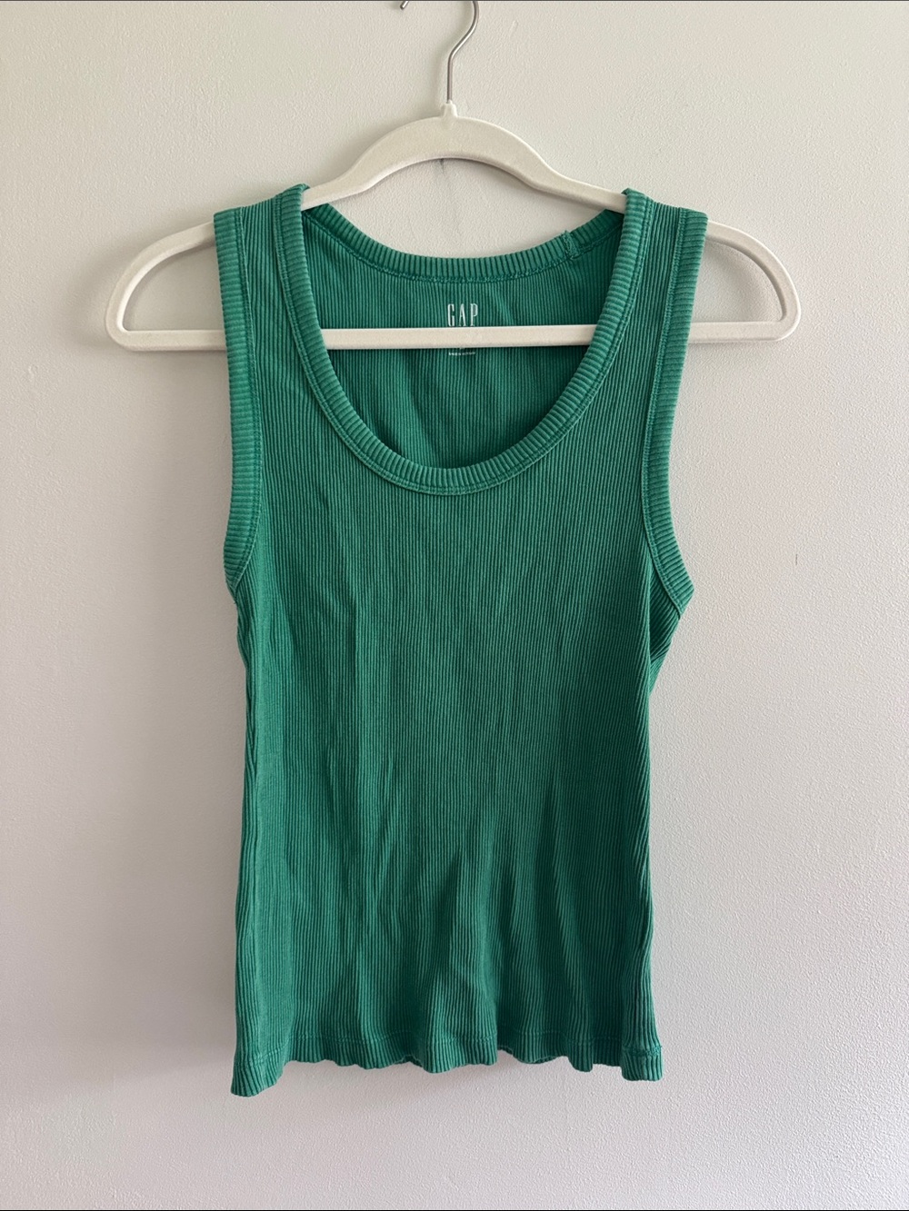 GAP Green Ribbed Scoop Neck Tank